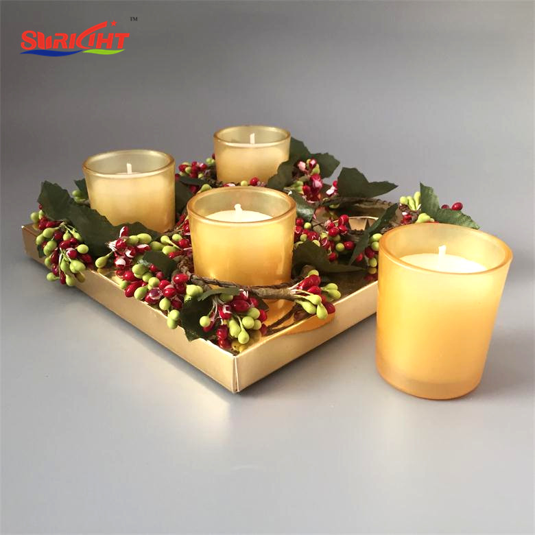 Laurel Christmas Decoration Gift Set Gold Glass Jar Candle