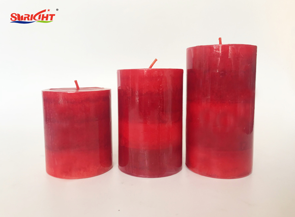 New red gradient cream snowflake effect pillar candle