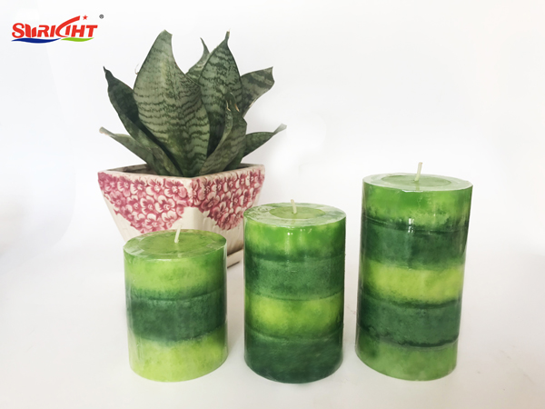 New green gradient cream snowflake effect pillar candle